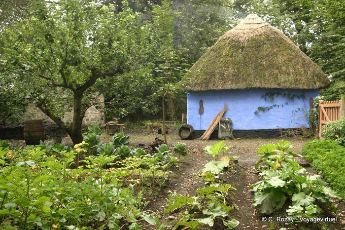 Bauernförmige Schachtel, Bunratty Folk Park - Irland