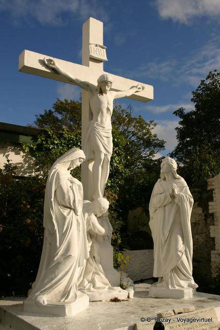 Calvary weiß lackiert, Dingle - Irland