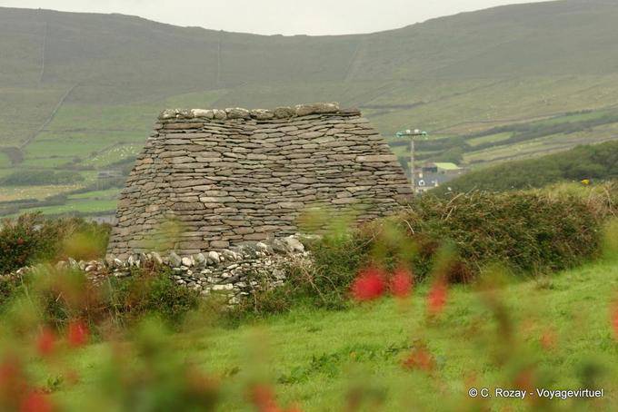 Gallarus Oratory, Seitenansicht, Dingle - Irland