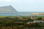 Gallarus Castle und Carrigbrean Murreagh Bay, Dingle, Irland.