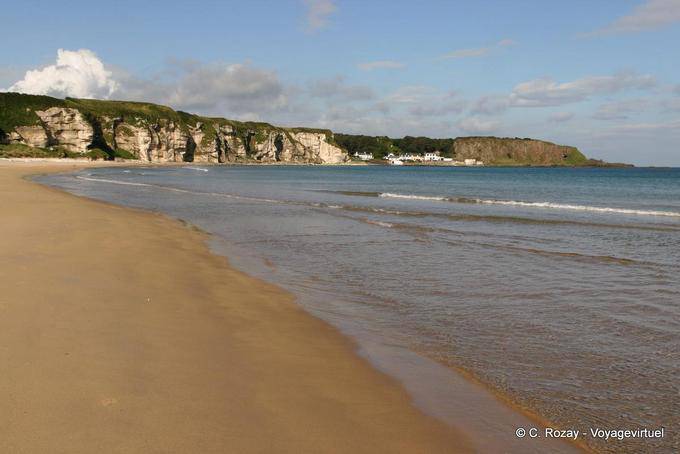 Sandfarbe, Port Braddan, White Park Bay - Nord-Irland