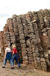 Stapel von schräg olonnes, Giants Causeway, Nord-Irland.