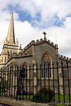 Rückansicht der anglikanischen Kathedrale Sainte Colombe, Derry, Nord-Irland.