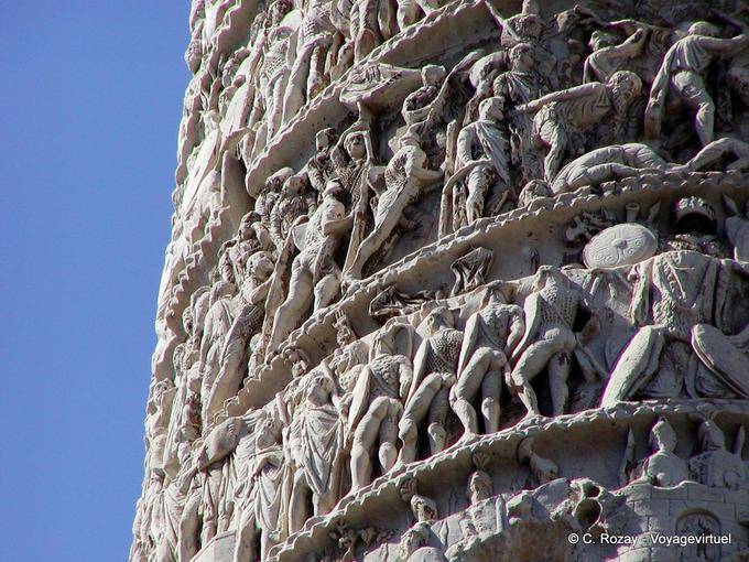 Konzentrieren Sie sich auf den Skulpturen der Trajanssäule, Rom - Italien