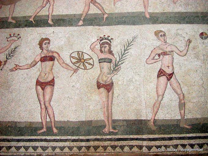 Mosaique Mädchen in Bikinis, Villa Casale - Italien