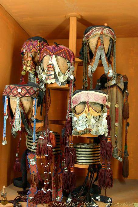 Hochzeit Masken und Kappen, Museum Amman - Jordanien