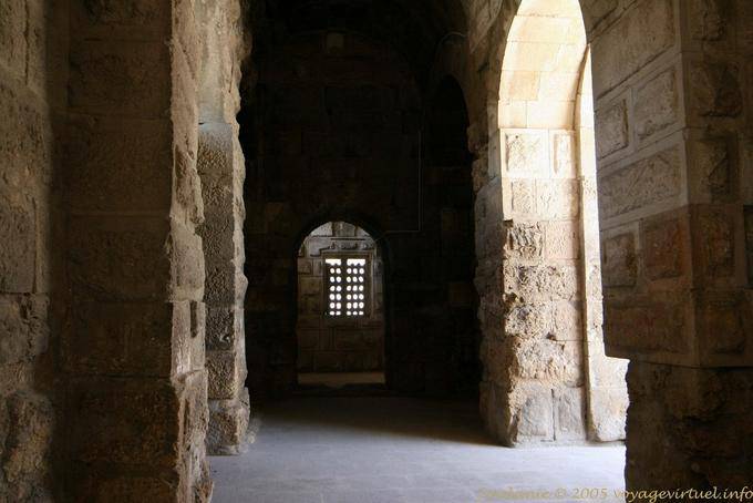 Durchfahrt unter der Odeon, Amman - Jordanien