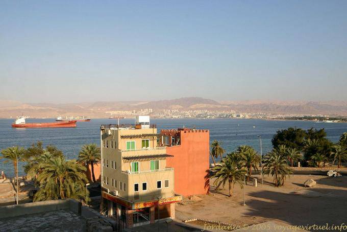 Haus mit Blick auf den Golf von Aqaba - Jordanien