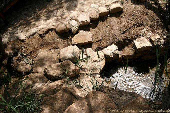 Website Wadi Kharrar, verglichen zu Bethanien jenseits des Jordan Baptist-Site - Jordanien