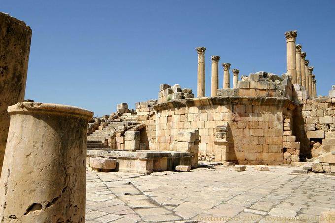 Innenhof der Kathedrale, die zu der Kirche St. Theodor, Jerash - Jordanien