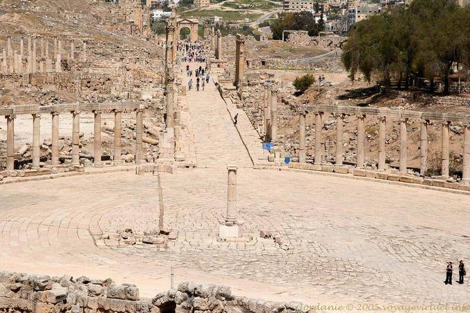 Die Achse des Cardo Maximus aus dem Oval Forum, Jerash - Jordanien