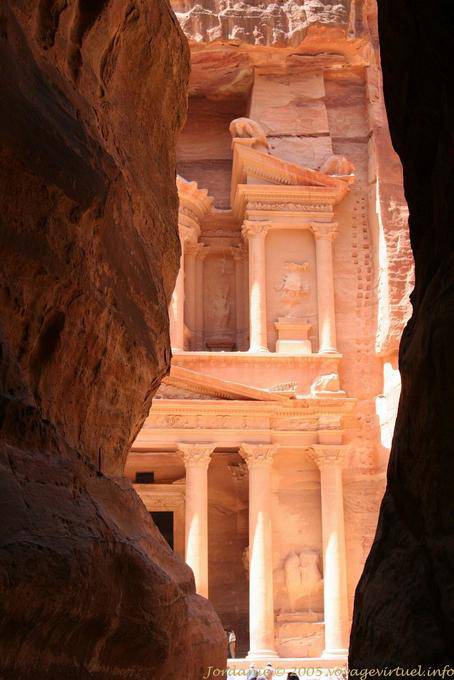 Spalten des Khazneh Funde aus der Siq, Petra - Jordanien