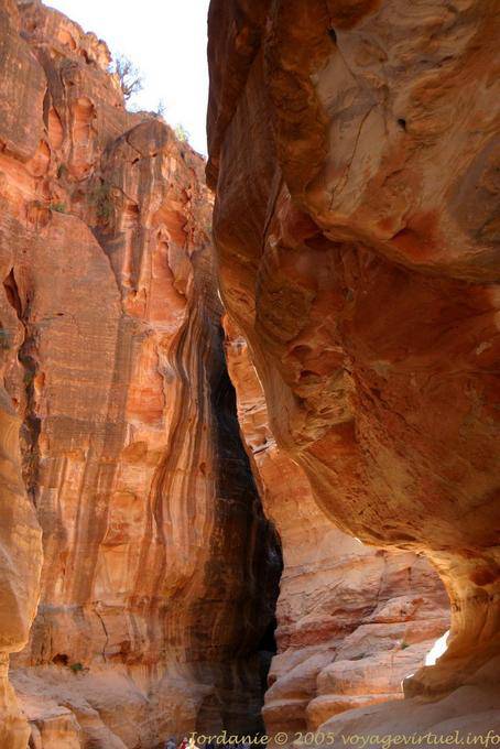 Wo die Rillen in der äußersten, Petra Siq Anziehen - Jordanien