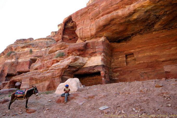 Der Flötenspieler und seinem Esel, Petra Unterstadt - Jordanien