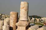 Abgeschnitten Spalten der Tempel des Herkules in Amman Zitadelle, Jordanien.