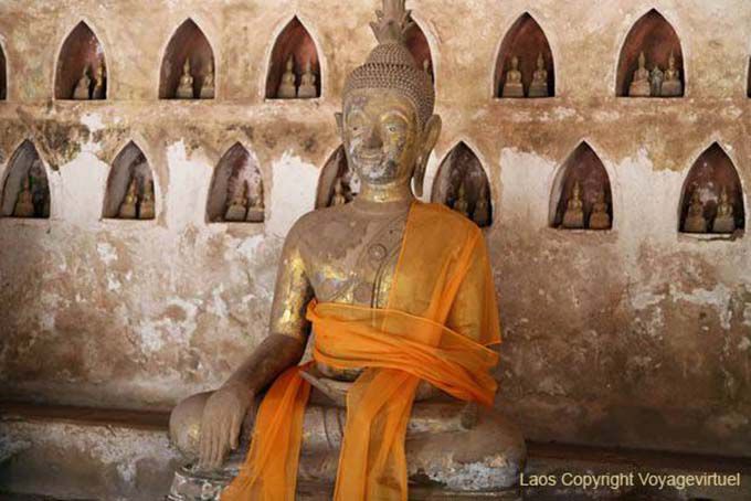 Buddha erstaunt, Wat Si Saket, Vientiane, Laos