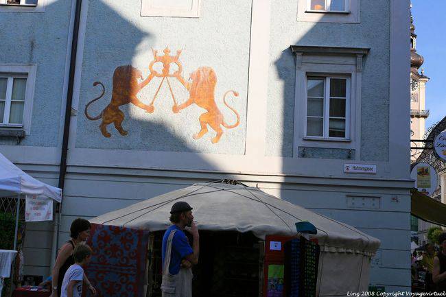 Altstadt, Hahnengasse, Löwen und Krone, Linz - Österreich