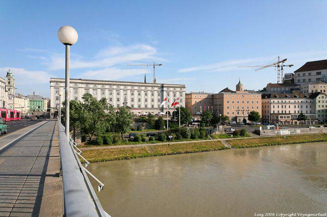Danau Niebelungenbrücke Rohrbacher, Bundesstraße, Linz - Österreich