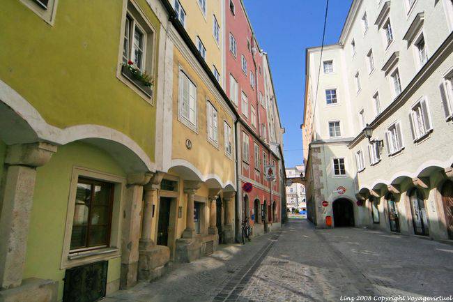 Pfarrgasse, alte Arkaden, Linz - Österreich