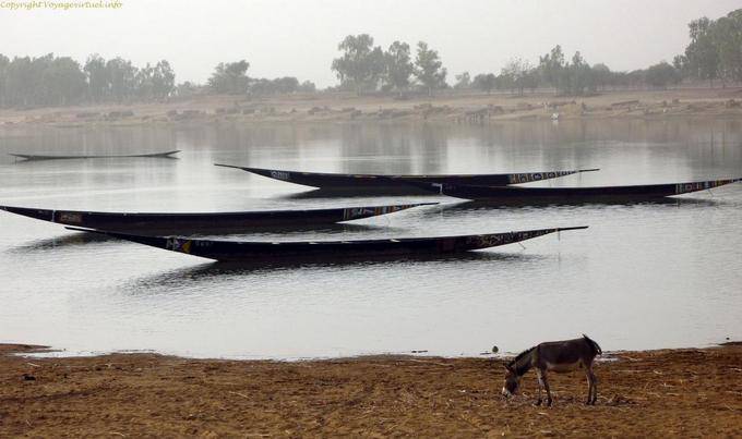 Massina Ane Pirogue Mali