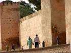 Liebe an den Wänden der Kasbah Cherardas, Fes, Marokko.