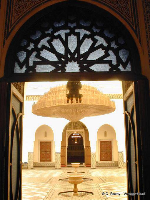 Becken in Zentral Aussicht von der Terrasse Eingang, Dar N'Nebhi, Marrakesch-Museum - Marokko