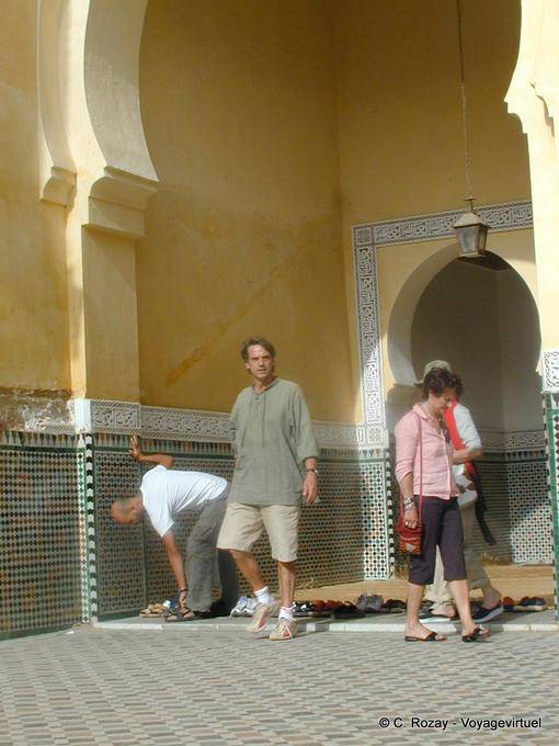 Jeremy Irons in das Mausoleum von Moulay Ismail, Meknes - Marokko