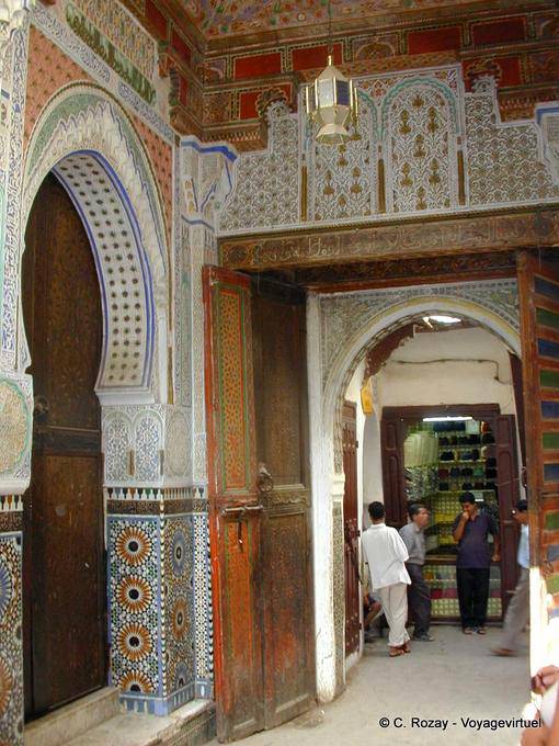 Dekoration auf der Straße, Fes - Marokko