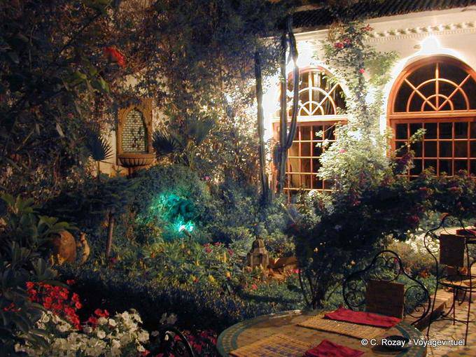 Restaurant Riad, Terrasse, Meknes - Marokko