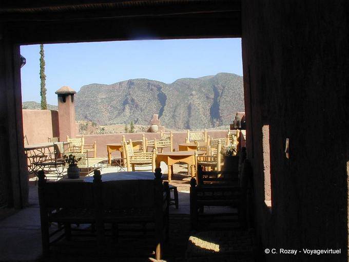 Terrasse des Gästehauses Riad, Ouzoud - Marokko