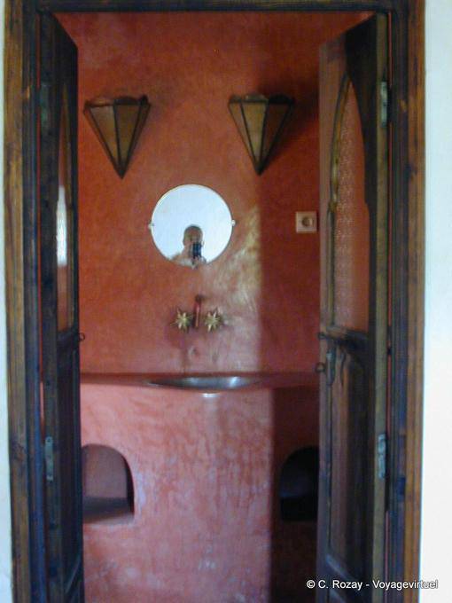 Ouzoud, eine andere Ansicht des Badezimmers, Riad - Marokko