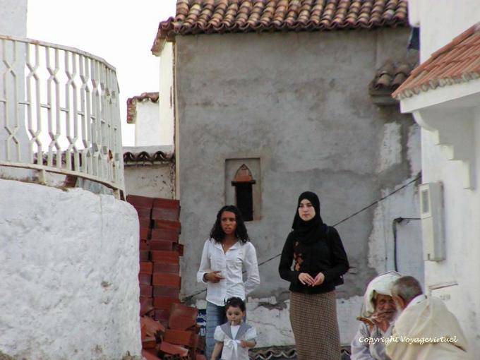 Generationen zusammenleben, Chefchaouen - Marokko