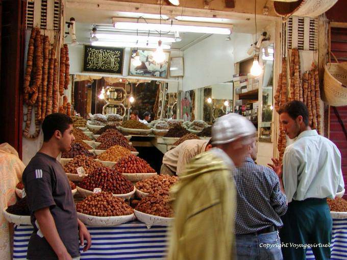 Shop Trockenfrüchte, Feigen und Datteln, Fes El Bali Medina - Marokko