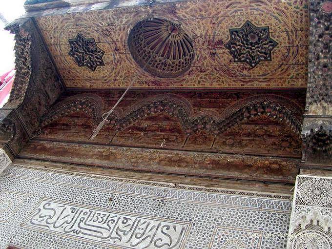 Beispiel Holzbearbeitung lokalen Handwerkern, Fes - Marokko