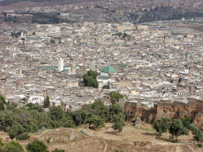 Blick auf Fez von der Nekropolis mérinide - Marokko