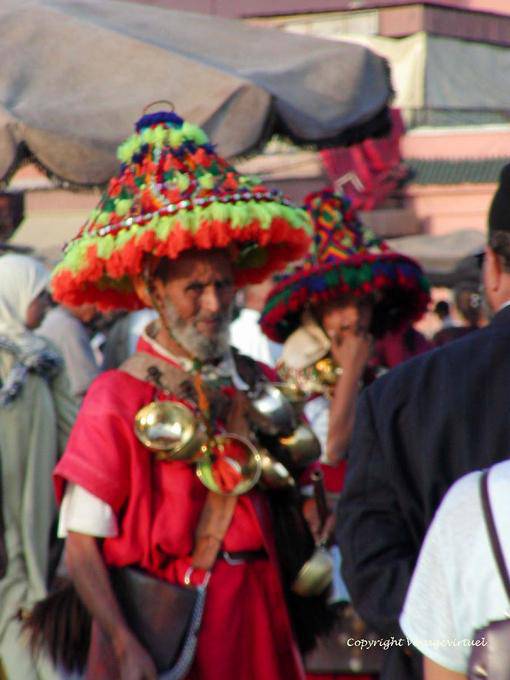 Ein Wasserträger, Jemaa el Fna, Marrakesch - Marokko