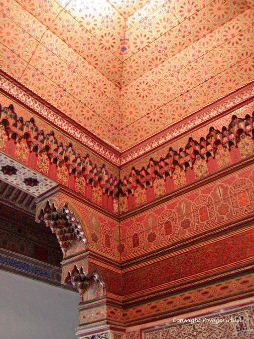 Wealth von Gemälden auf Buchenholz und Zeder, Bahia Palast, Marrakesch - Marokko