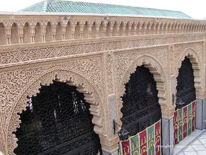 Finesse arhitecturale außerhalb der Moschee, das Mausoleum Mohammed V, Rabat - Marokko