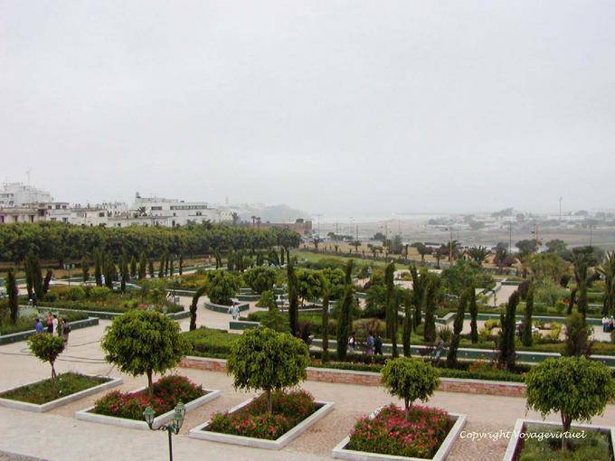 Rabat, der Garten rund um die Mohammed V Mausoleum - Marokko