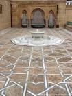 Brunnen direkt vor dem Mausoleum von Mohamed V, Rabat, Marokko.