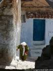 Die Fest roten Teppich eines Bewohners, Chefchaouen, Marokko.