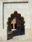 Das rechteckige Becken Koubba Almoravid, Marrakesch, Marokko.