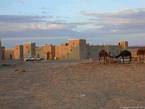 Kasbah Tombouctou, das Gehäuseteil in den frühen Morgenstunden, Merzouga, Marokko.
