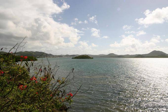 Landschaft der Bucht von Fort de France - Martinique