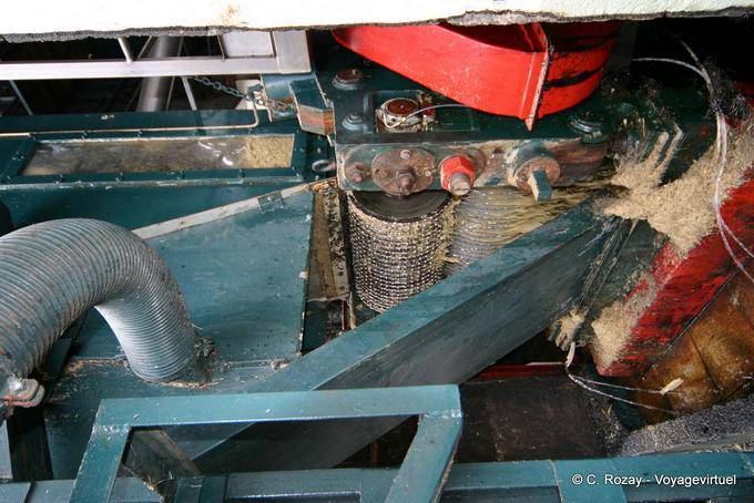 Mechanik zum Schleifen cane, so Zepol Karé, Rhumerie Neisson, Carbet - Martinique