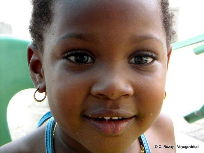 Lächelnde Kinder Karibik - Martinique