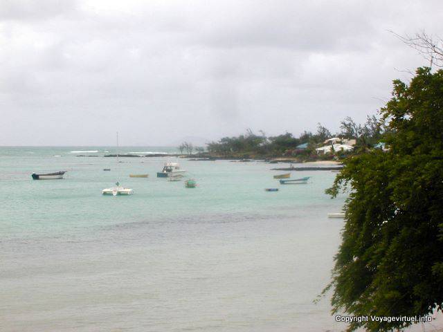 Kleiner Hafen in der regen, Mauritius.