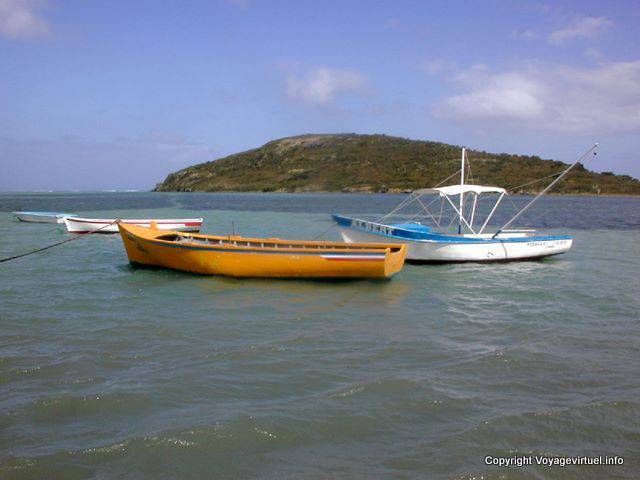 Kleine Boote, Le Morne, Mauritius.