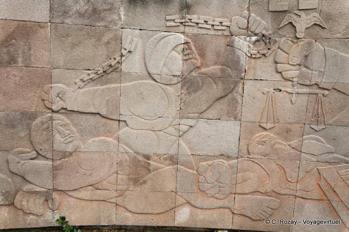 Historische Darstellung auf dem Denkmal, Calle 10, Campeche - Mexiko