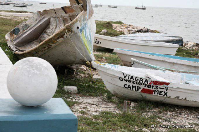 Viagra, die entsprechend benannten Boot, Fischereihafen, Campeche - Mexiko